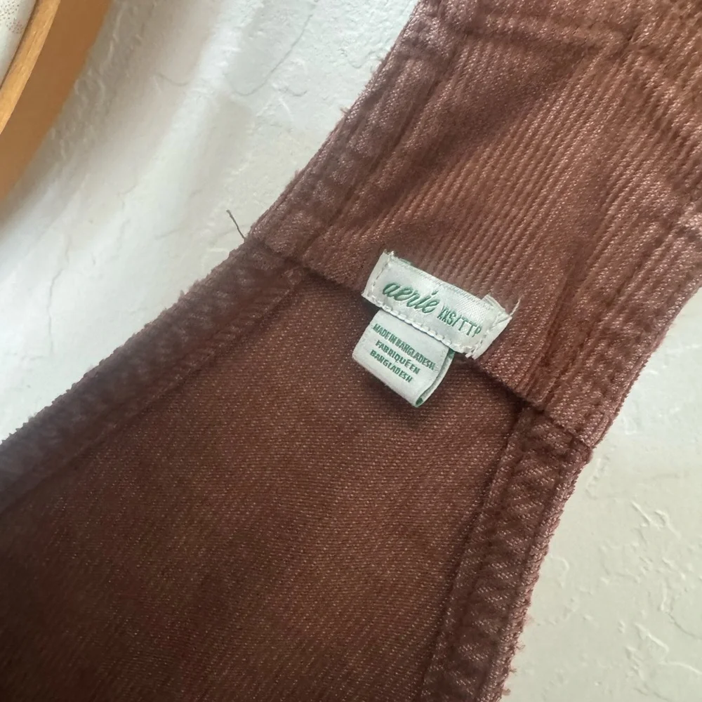 Aerie XXS corduroy brown overalls raw hems Adjustable strap - Picture 3 of 7